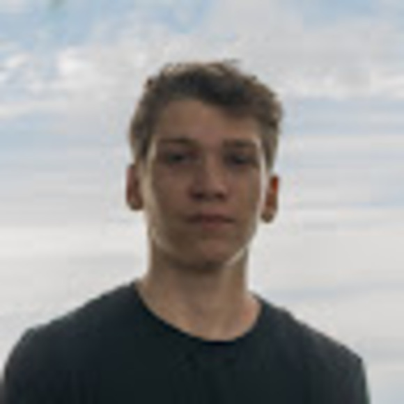 Poshmark profile picture for @trpv